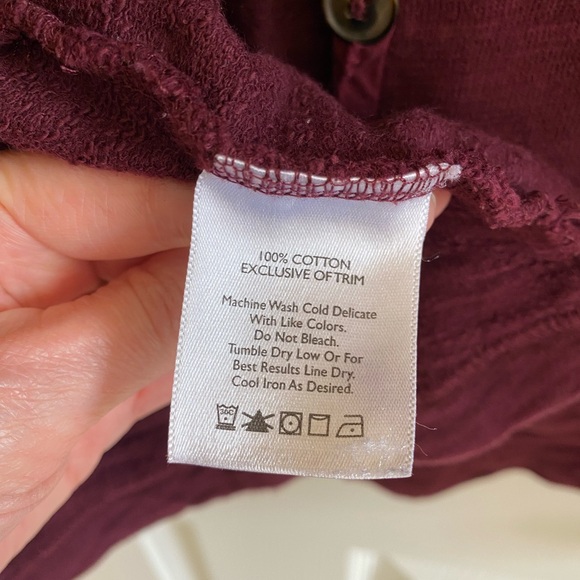 Eddie Bauer burgundy cardigan with embroidered flowers Size large petite - Picture 2 of 6